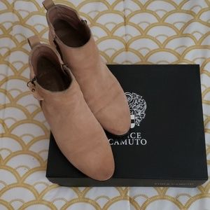👢 VINCE CAMUTO ANKLE BOOTS